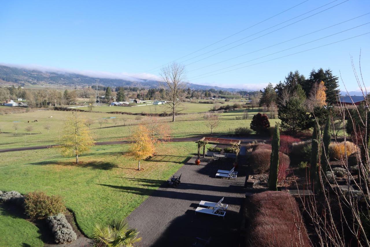 The Setting Inn Willamette Valley Newberg Εξωτερικό φωτογραφία